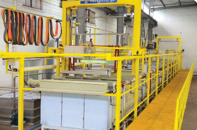 Automatyczna linia produkcyjna pierścieni tłokowych, fosforanowanie oksydacyjne (Meksyk Mahler)