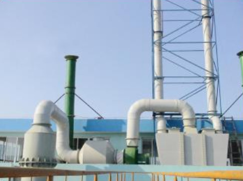 System oczyszczania gazów odpadowych z tlenkami azotu z akcesoriami z niklu i chromu